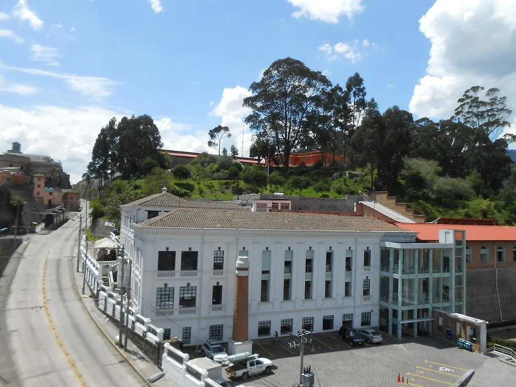 La Colina Cozy Apartment Quito 0*,
